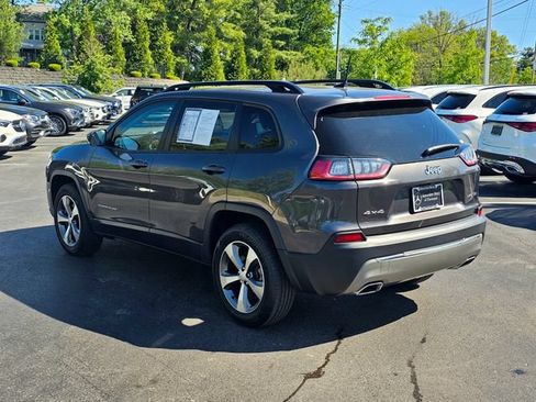Used 2022 Jeep Cherokee Limited AWD/4WD image 11