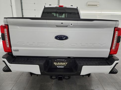 Used 2024 Ford F350 XLT w/ XLT Premium Package image 32