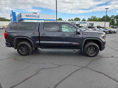 Used 2022 GMC Sierra 1500 AT4X AWD/4WD image 2