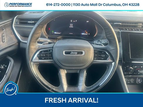 Used 2022 Jeep Grand Cherokee Overland w/ Advanced Protech Group III AWD/4WD image 20