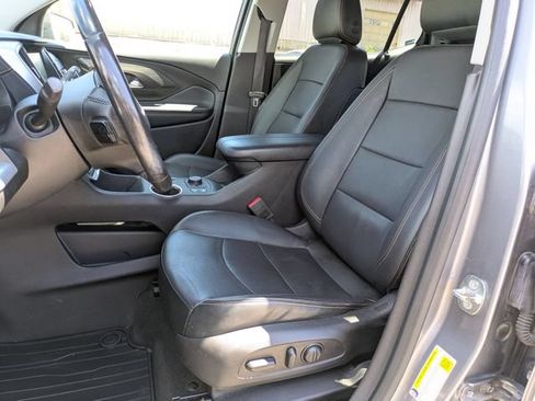 Used 2018 GMC Terrain SLT w/ Preferred Package FWD image 7
