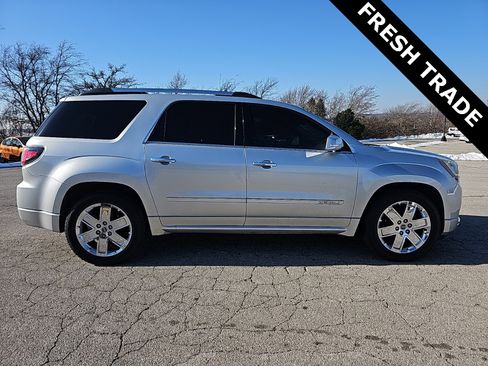 Used 2015 GMC Acadia Denali image 2