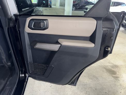 Used 2022 Ford Bronco Wildtrak AWD/4WD image 11