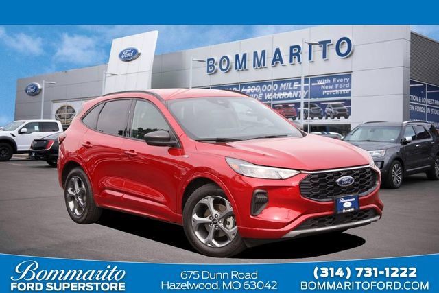 Used 2023 Ford Escape ST-Line w/ Tech Pack #1 FWD image 1