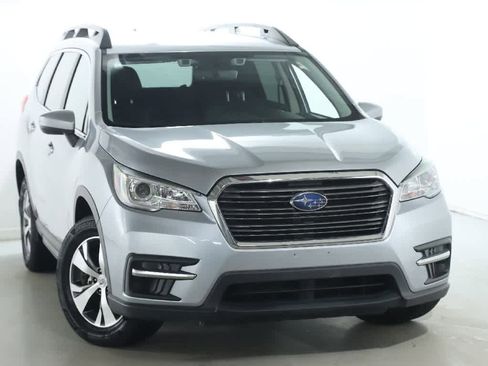 Used 2019 Subaru Ascent Premium w/ Popular Package #2 image 2