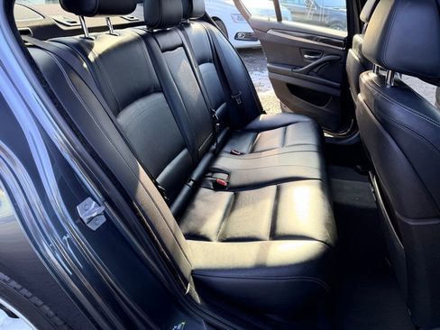 Used 2016 BMW 550i xDrive Sedan image 29