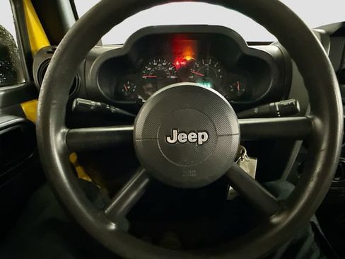 Used 2009 Jeep Wrangler Unlimited X AWD/4WD image 11