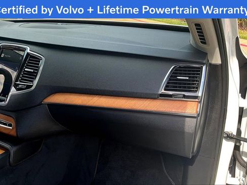 Used 2023 Volvo XC90 B5 Plus w/ Protection Package Premier image 20