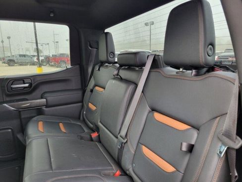 Used 2021 GMC Sierra 1500 AT4 image 27