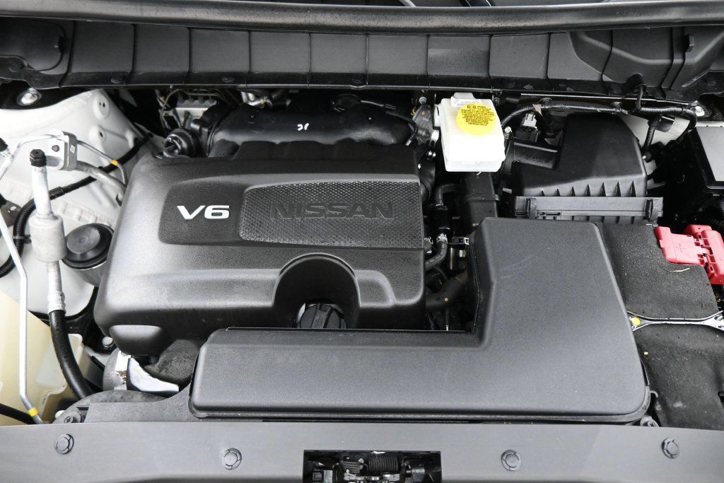 Used 2024 Nissan Pathfinder SL w/ SL Premium Package FWD image 22
