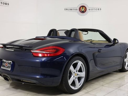 Used 2016 Porsche Boxster RWD image 3