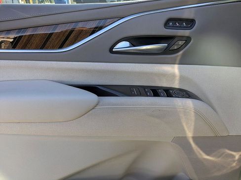 Used 2023 Cadillac Escalade Sport Platinum w/ LPO, ONYX Package image 14