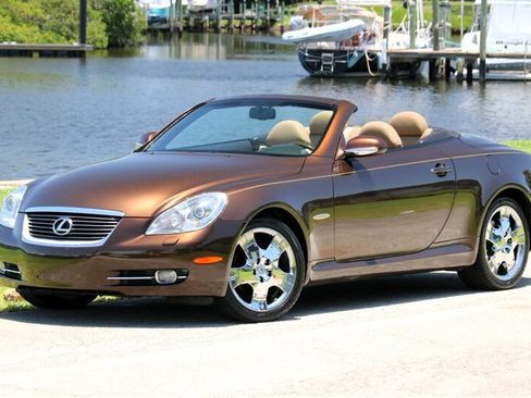 Used 2006 Lexus SC 430 Convertible RWD image 1
