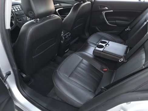 Used 2017 Buick Regal Sport Touring image 26