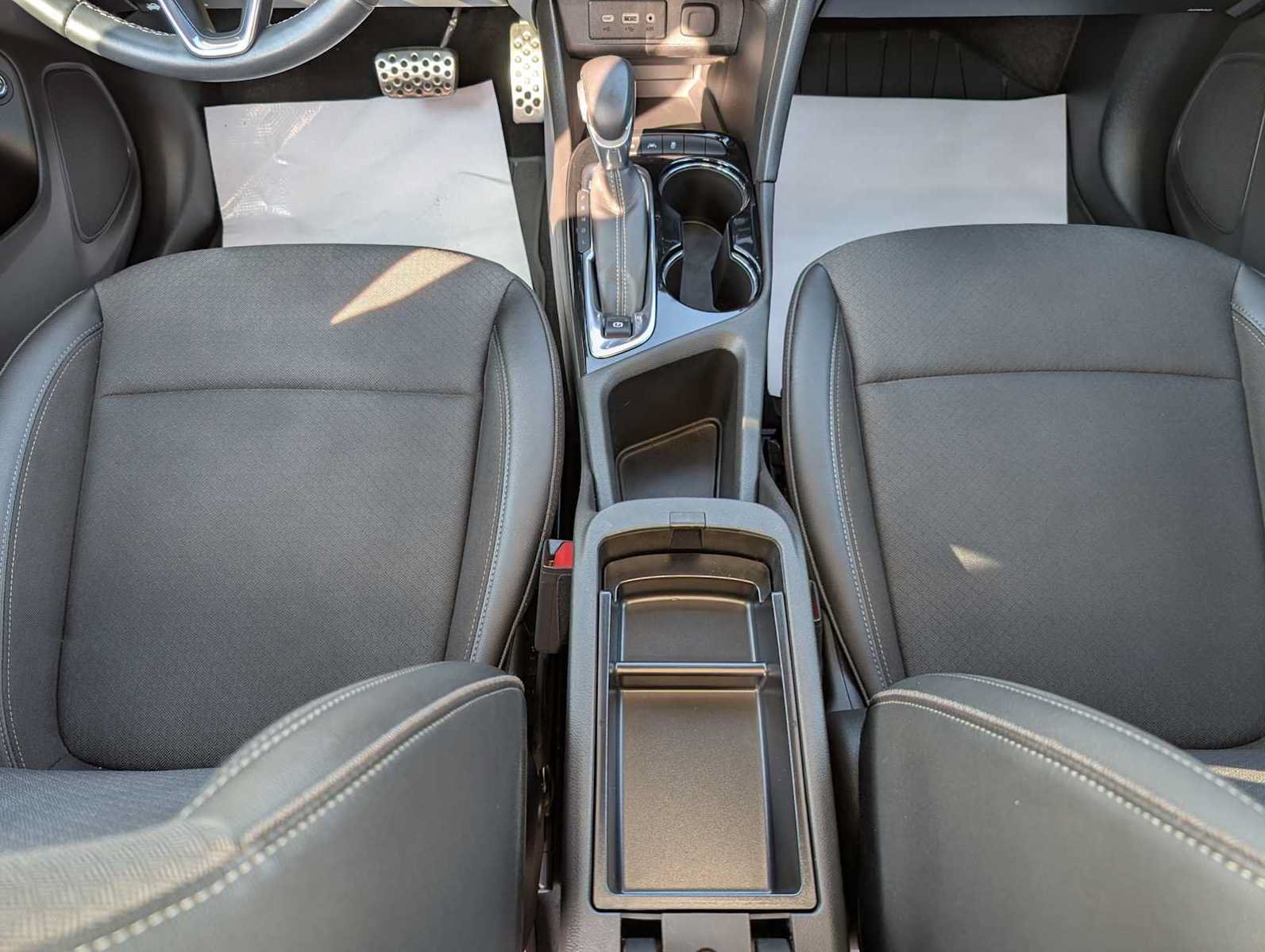 Certified 2023 Buick Encore GX Select w/ Sport Touring Package AWD/4WD image 19