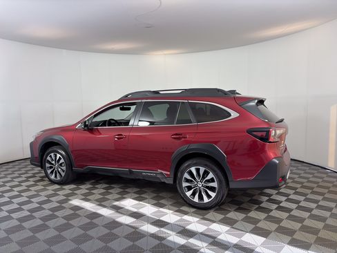 Used 2023 Subaru Outback Limited AWD/4WD image 8