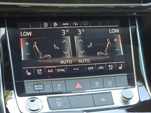 Used 2025 Audi Q7 3.0T Premium Plus image 23