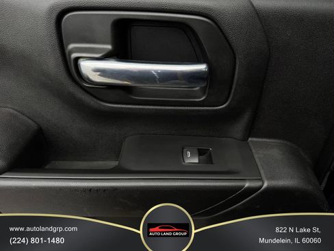 Used 2022 Chevrolet Silverado 2500 Custom w/ Custom Value Package image 23