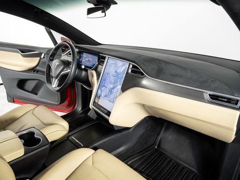 Used 2016 Tesla Model X P90D image 21