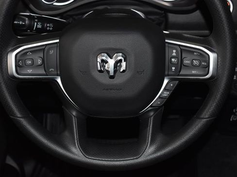 Used 2025 RAM 1500 Big Horn image 25