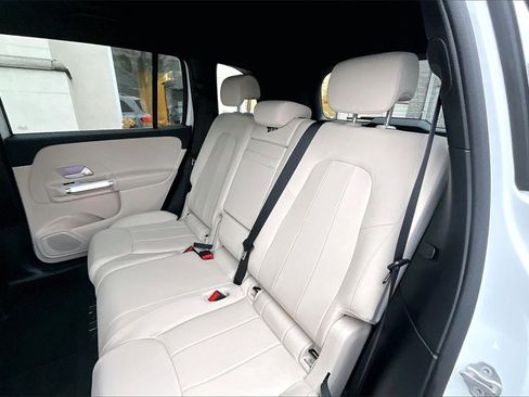 Certified 2022 Mercedes-Benz GLB 250 GLB 250 image 28