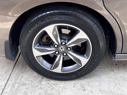Used 2019 Honda Odyssey Touring image 10