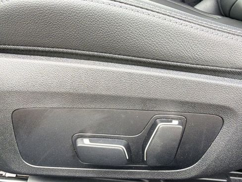 Certified 2024 BMW 230i Coupe w/ Convenience Package RWD image 13
