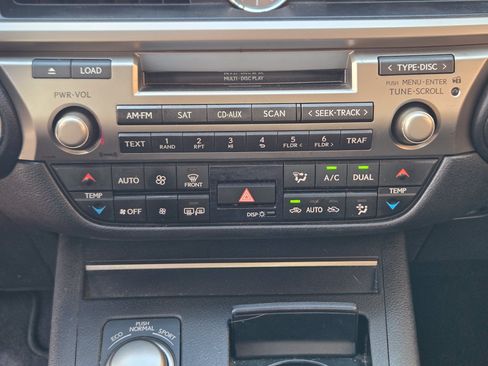 Used 2014 Lexus ES 350 FWD image 16