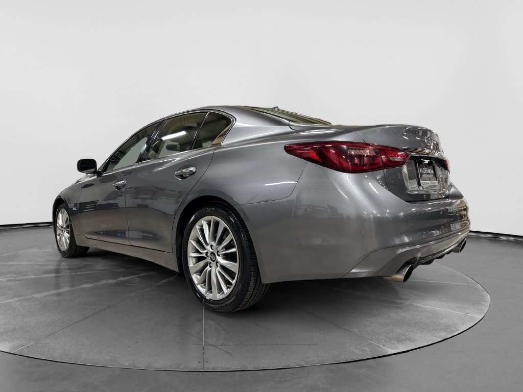 Used 2018 INFINITI Q50 Luxe RWD image 27