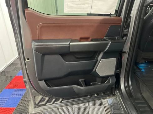 Used 2024 Jeep Wagoneer Series II AWD/4WD image 43