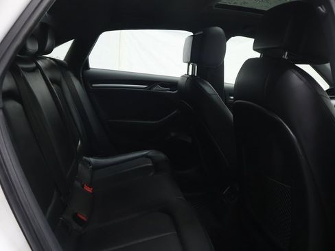 Used 2018 Audi A3 2.0T Premium image 13