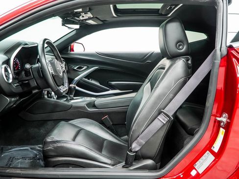 Used 2017 Chevrolet Camaro SS image 36