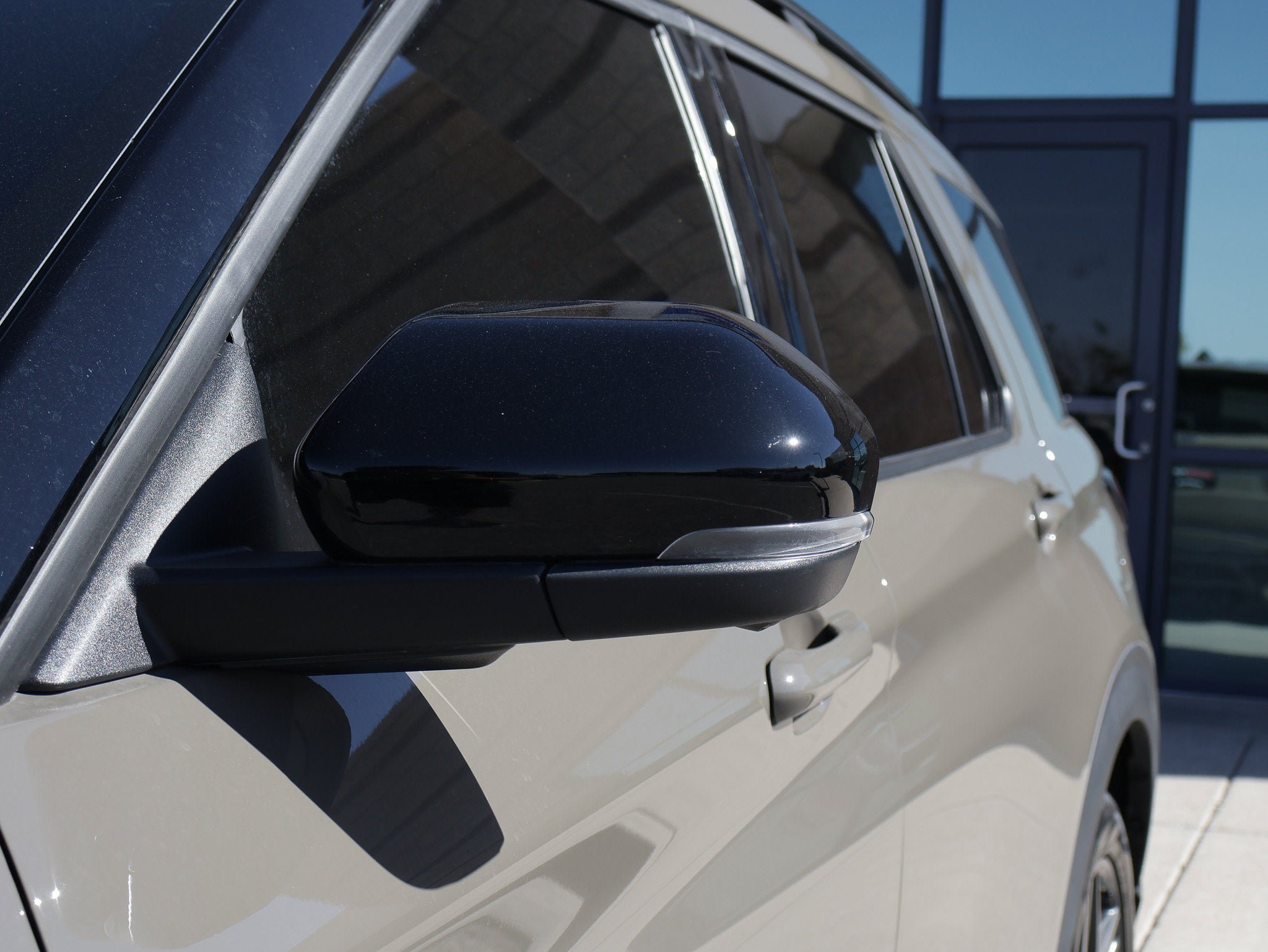 Used 2026 Ford Explorer ST w/ Sun And Sound Package AWD/4WD image 15