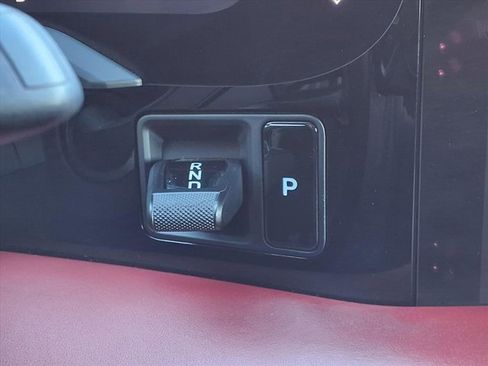 Used 2020 Porsche Taycan 4S image 8