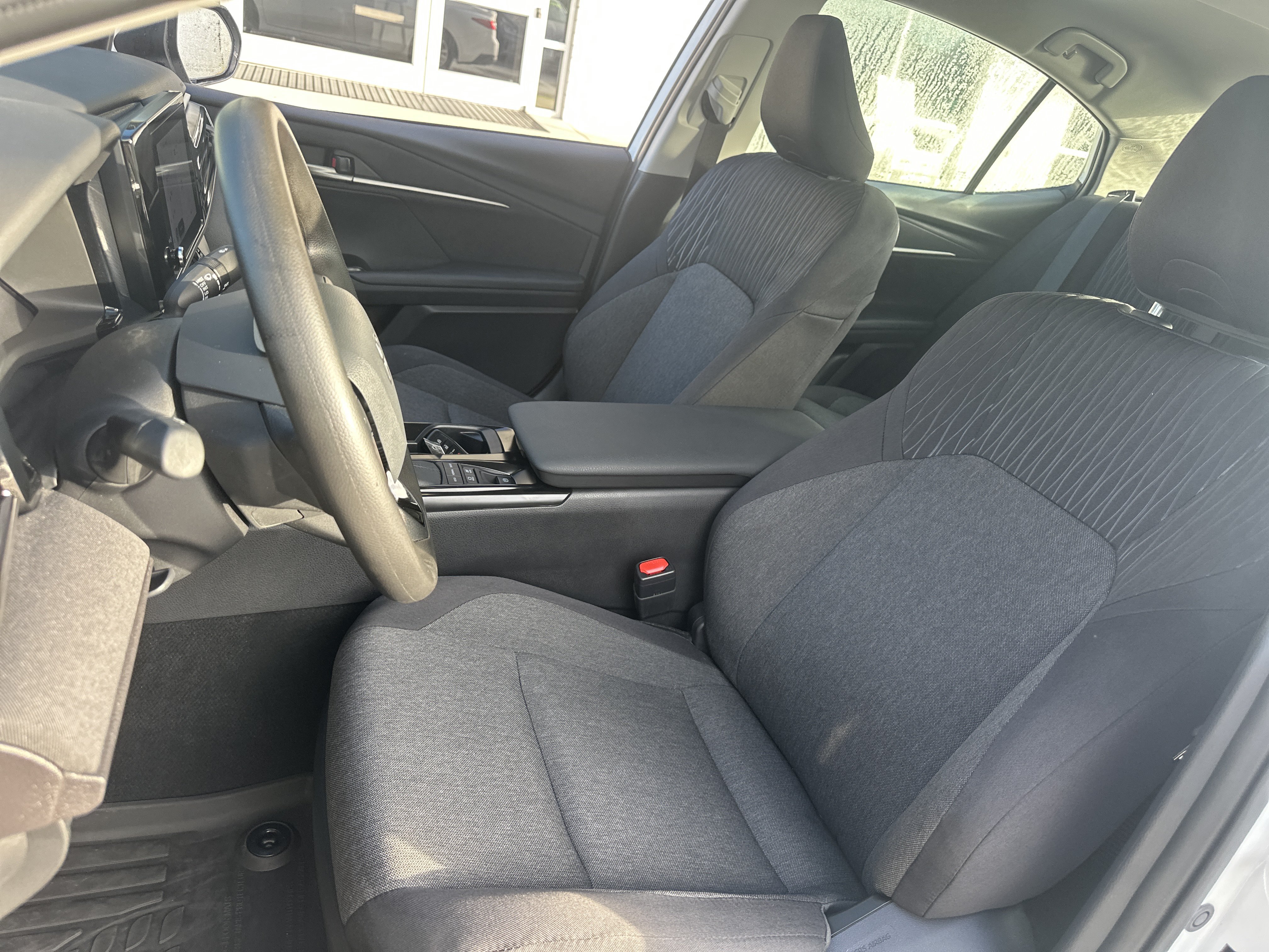 Used 2026 Toyota Camry LE w/ Convenience Package FWD image 11