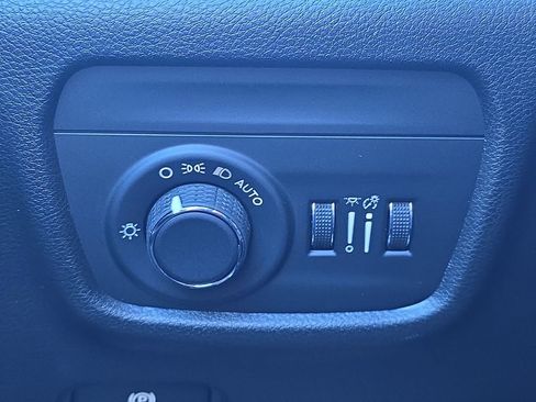 New 2025 Jeep Grand Cherokee Laredo image 26