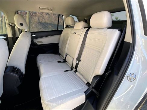 Used 2022 Volkswagen Tiguan S FWD image 25