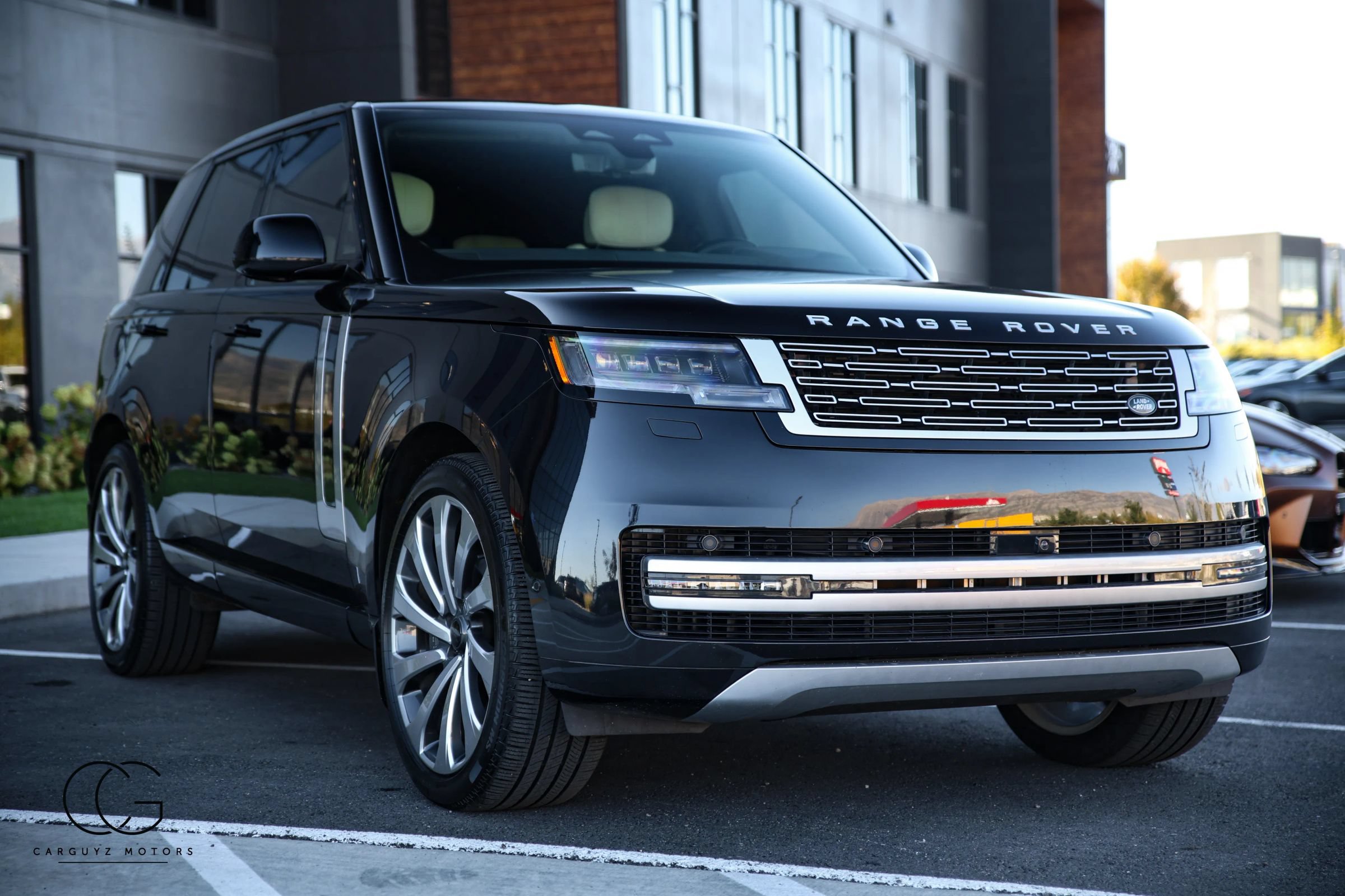 Used 2026 Land Rover Range Rover Autobiography AWD/4WD image 17