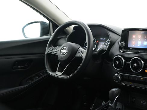 Used 2024 Nissan Sentra S image 12