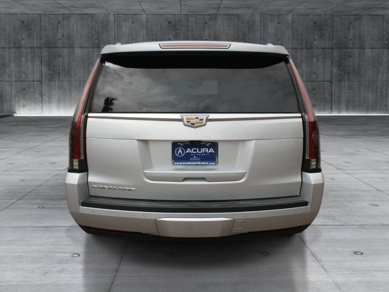 Used 2019 Cadillac Escalade Platinum AWD/4WD image 6