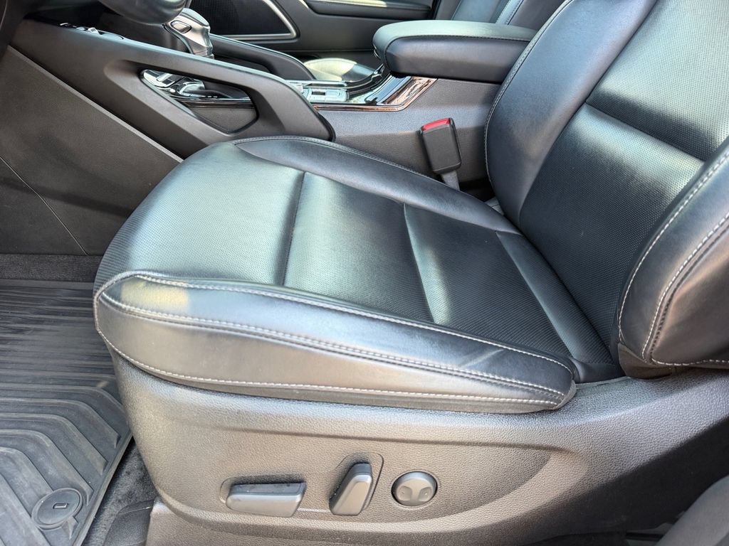 Used 2024 Kia Telluride S w/ S Sunroof Package FWD image 11