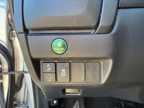 Used 2019 Honda Fit EX image 21