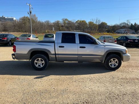 Used 2007 Dodge Dakota SLT w/ Trailer Tow Group image 5