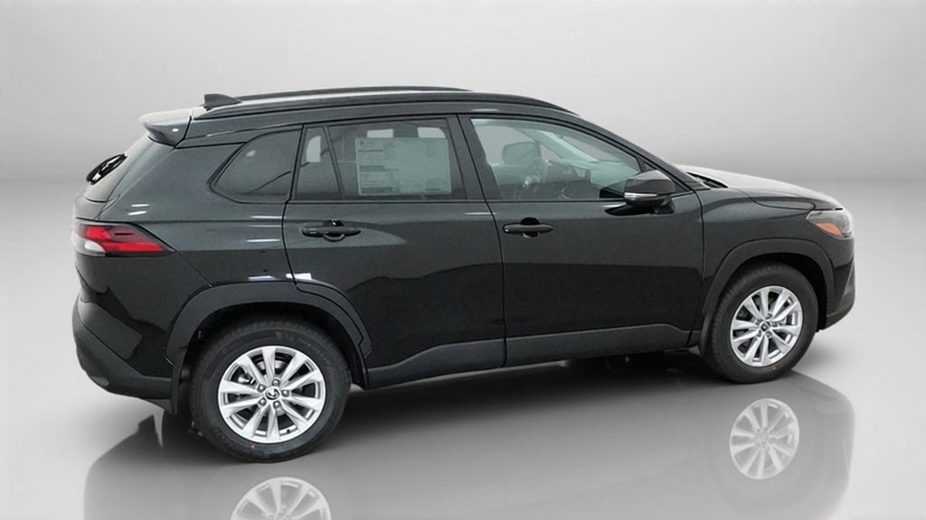 New 2026 Toyota Corolla Cross LE FWD image 10
