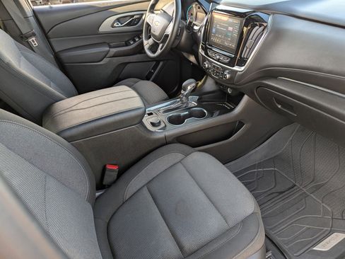 Certified 2023 Chevrolet Traverse LT image 14