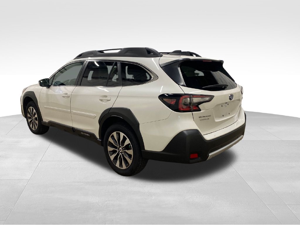 Certified 2024 Subaru Outback Limited AWD/4WD image 2