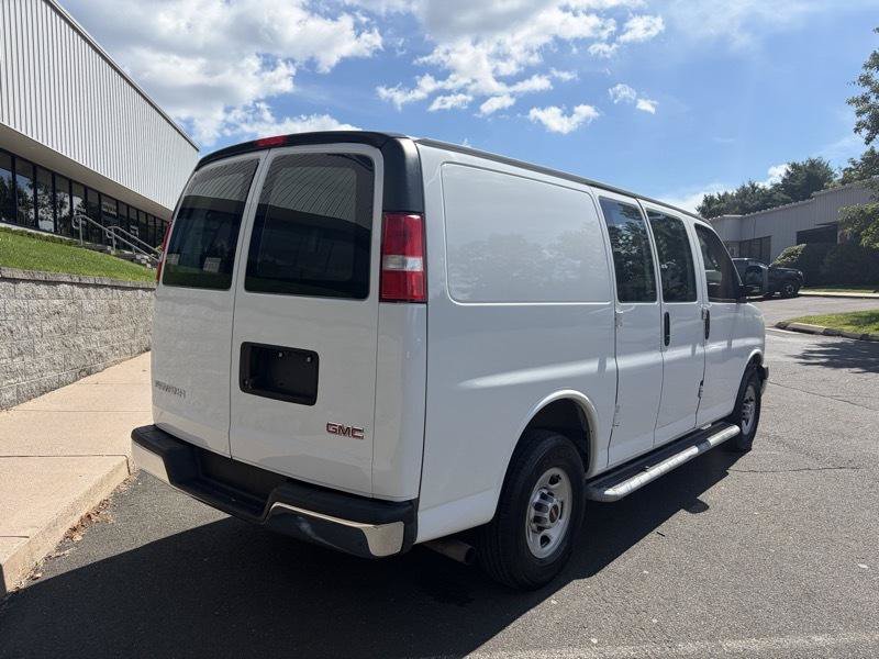 Used 2020 GMC Savana 2500 w/ Driver Convenience Package RWD image 3