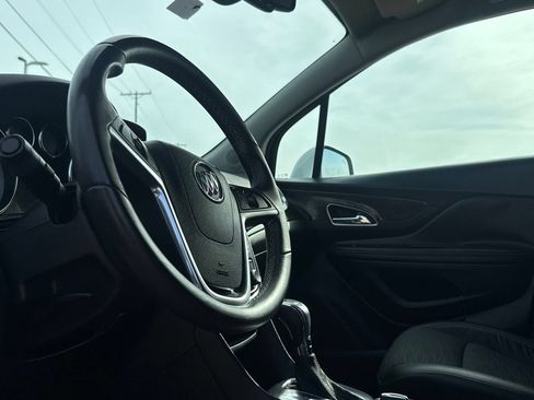 Used 2016 Buick Encore Convenience FWD image 37