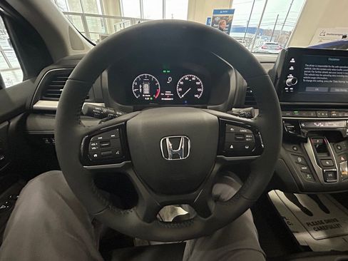 New 2026 Honda Odyssey EX-L image 10