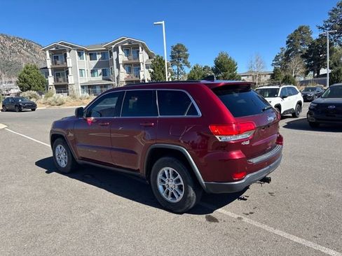 Used 2018 Jeep Grand Cherokee Laredo image 5
